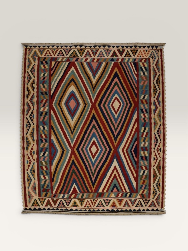KILIM GACHEGAI